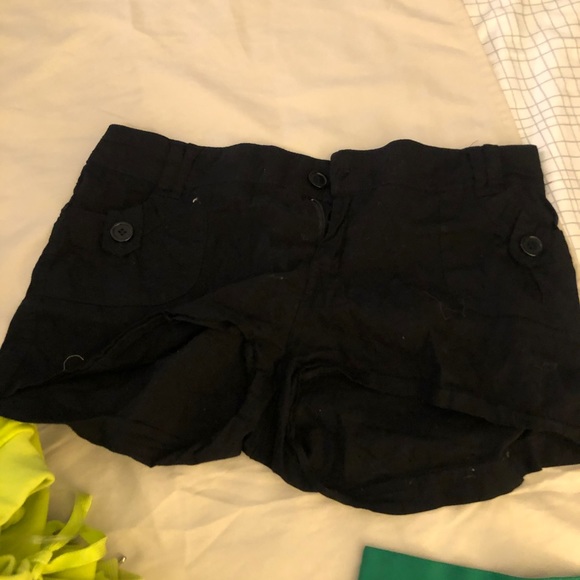 I gained weight I never wear them - Picture 10 of 14